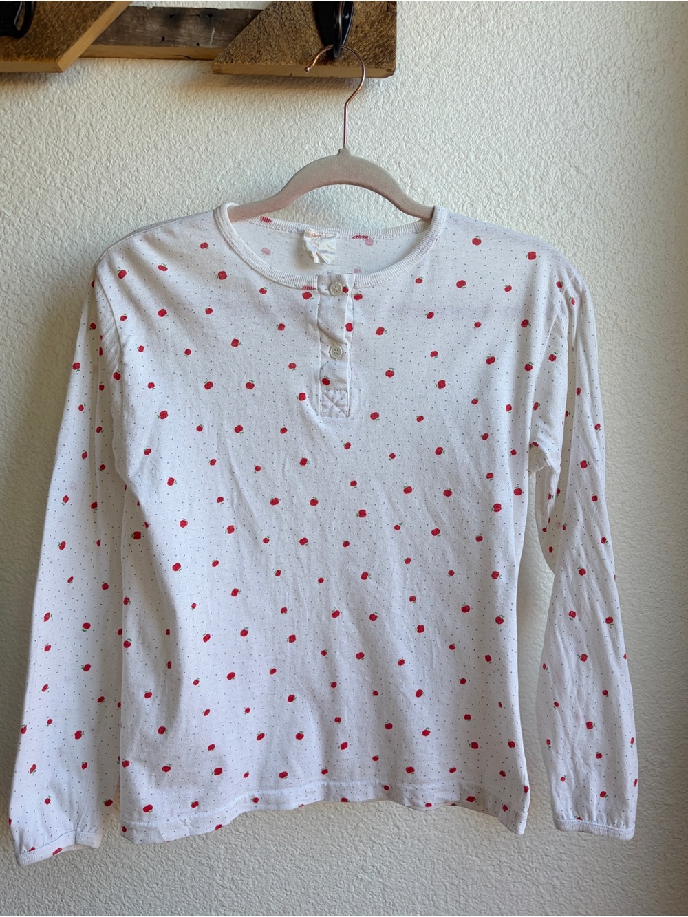Vintage Single Stitch Apple Dot Henley Ringer Small